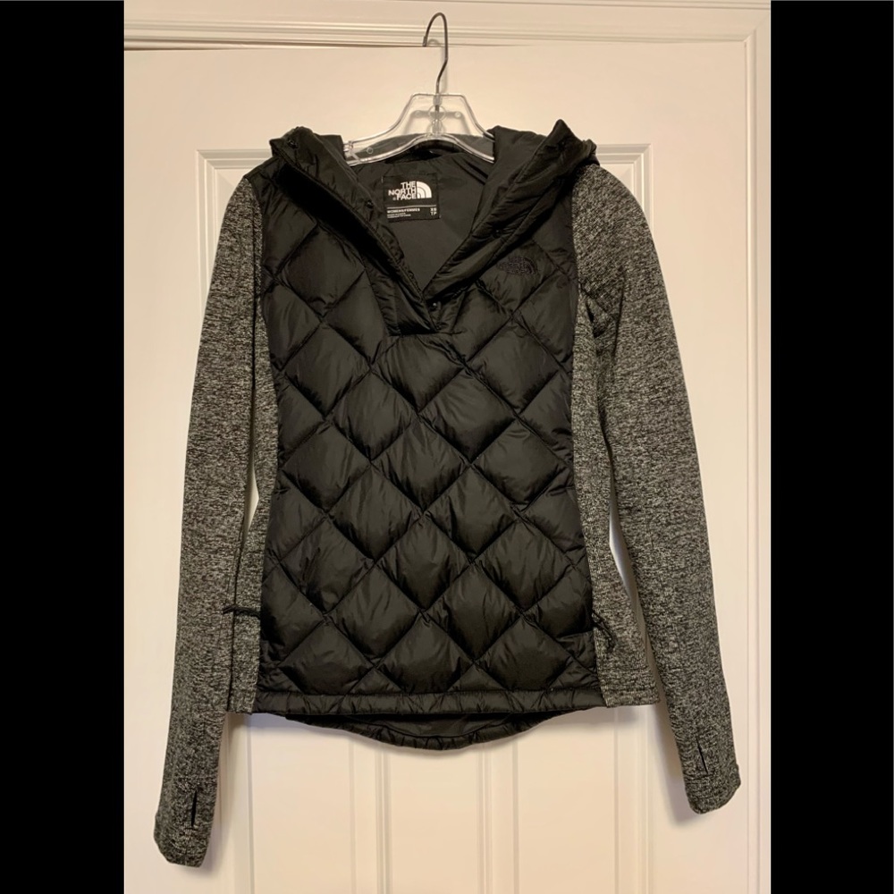 The North Face Hooded pullover
